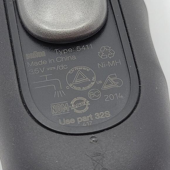 Braun Series 3 390cc-4 Cordless Rechargeable Mens Self-Cleaning Electric Shaver - Picture 8 of 15